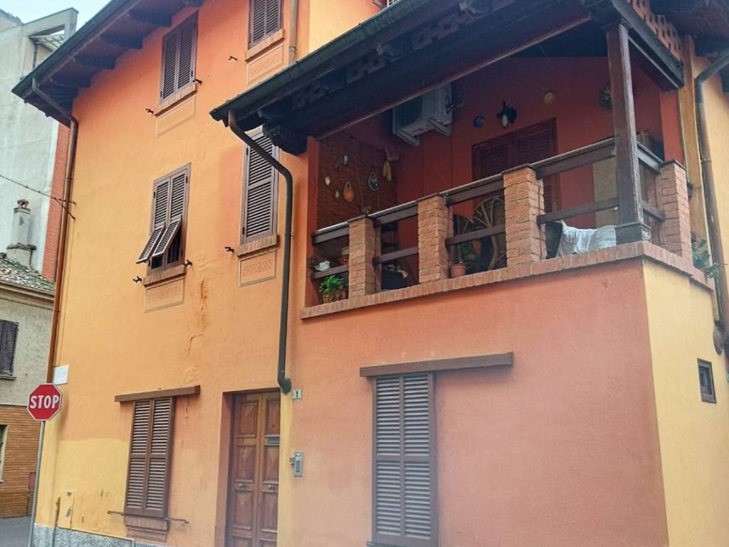 casa indipendente in vendita a Castelnuovo Scrivia