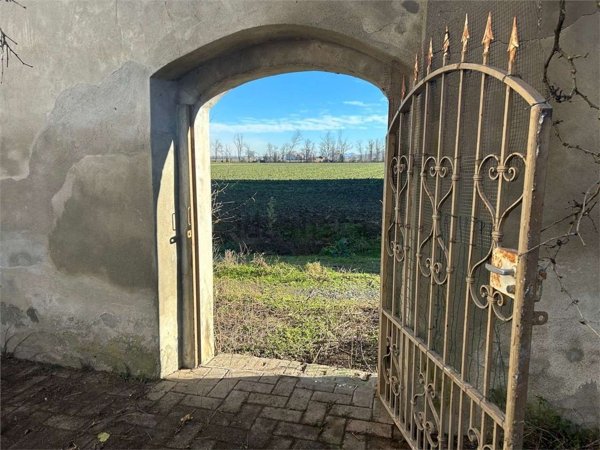 casa indipendente in vendita a Castelnuovo Scrivia