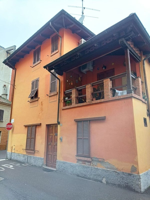 casa indipendente in vendita a Castelnuovo Scrivia