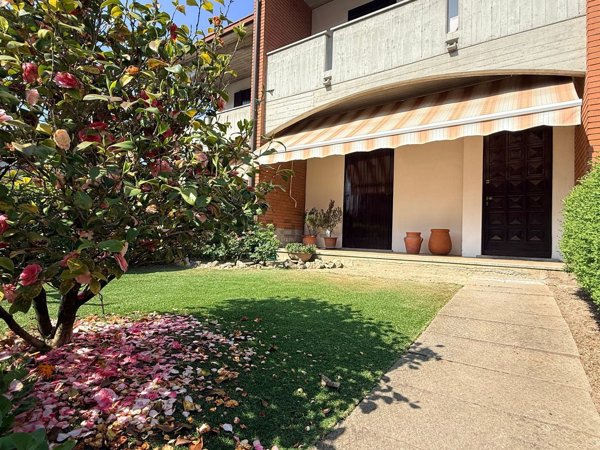 casa indipendente in vendita a Castelnuovo Scrivia