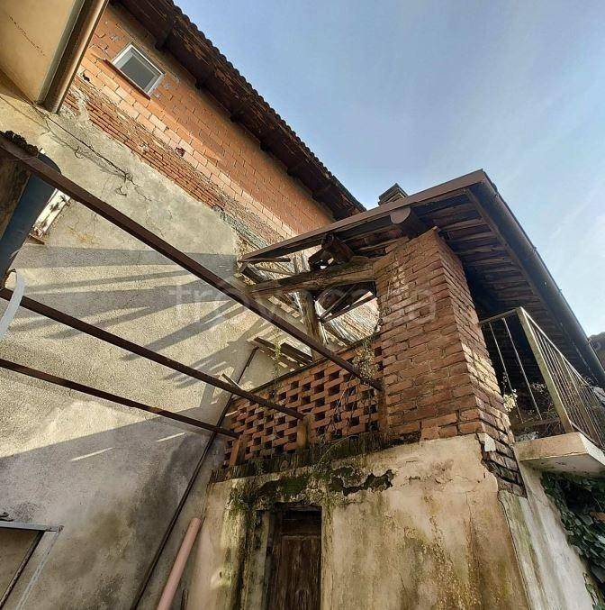 casa indipendente in vendita a Castelspina
