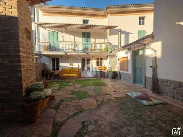 casa semindipendente in vendita a Castelspina