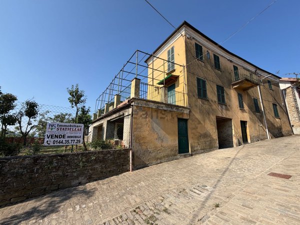 casa indipendente in vendita a Cavatore