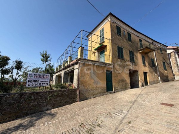 casa indipendente in vendita a Cavatore