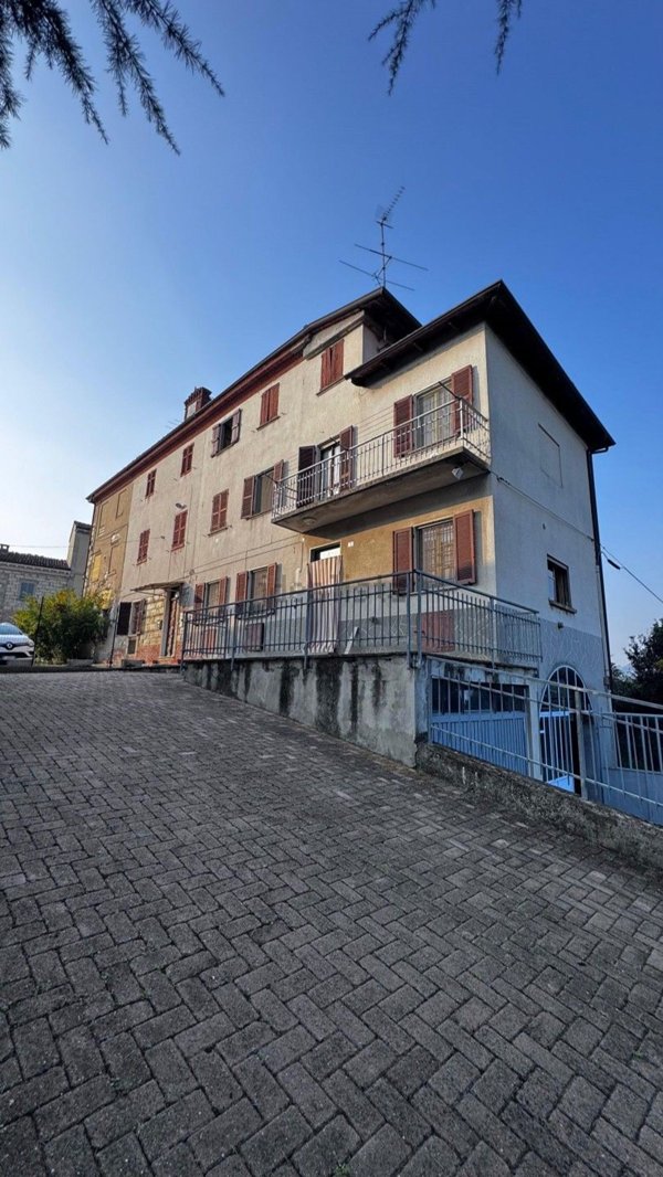 attico in vendita a Cella Monte