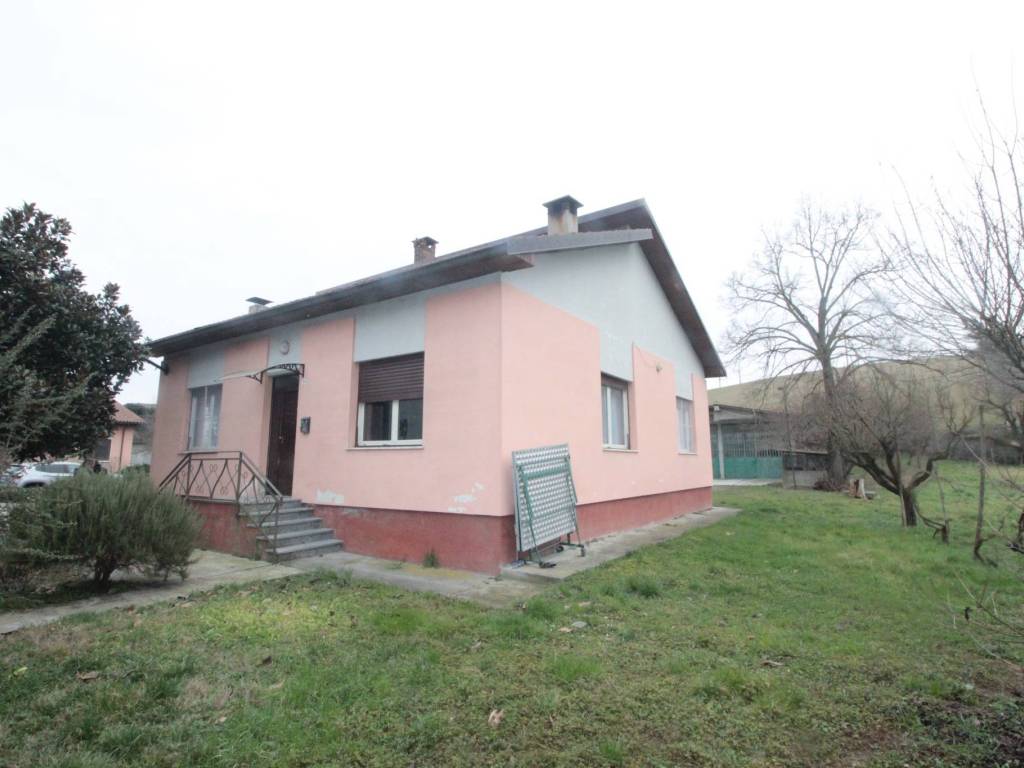 casa indipendente in vendita a Cereseto