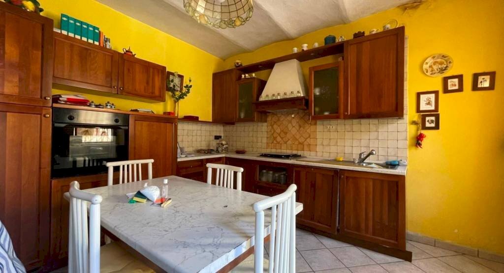 casa indipendente in vendita a Cerreto Grue
