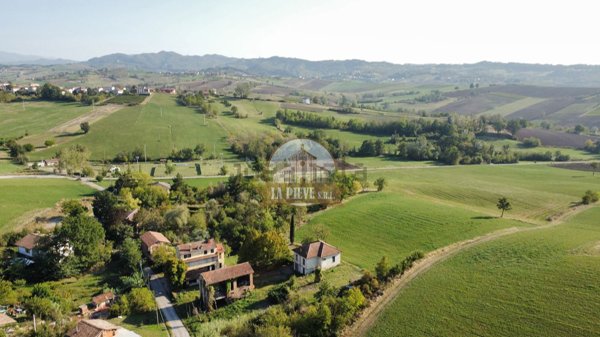 casa indipendente in vendita a Cerreto Grue