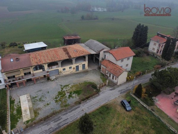 casa indipendente in vendita a Cerrina Monferrato