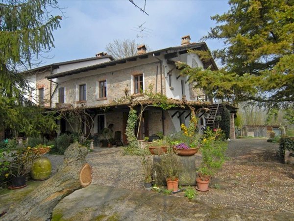 casa indipendente in vendita a Cerrina Monferrato