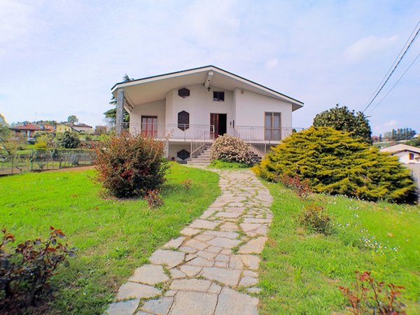 casa indipendente in vendita a Cerrina Monferrato