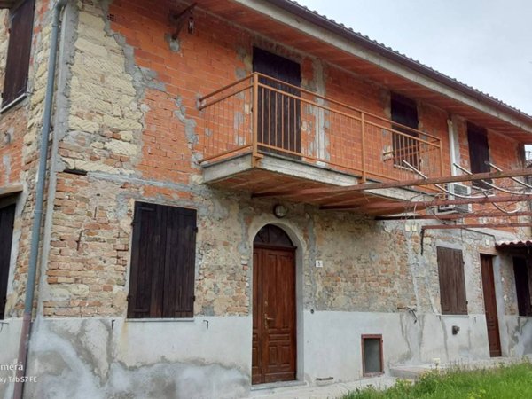 casa indipendente in vendita a Cerrina Monferrato