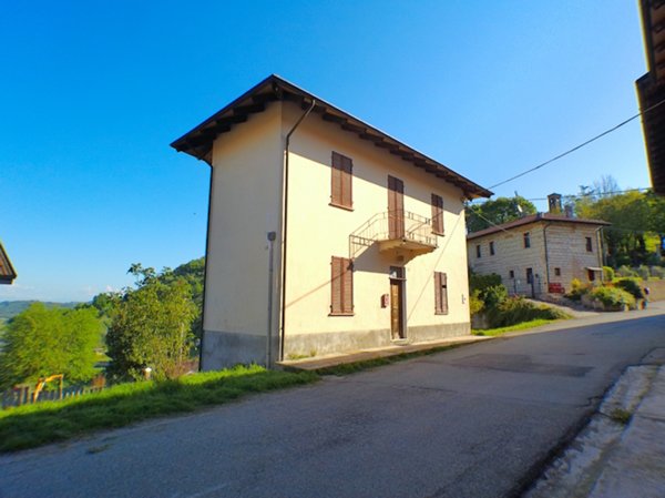casa indipendente in vendita a Cerrina Monferrato