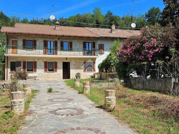casa indipendente in vendita a Cerrina Monferrato in zona Valle