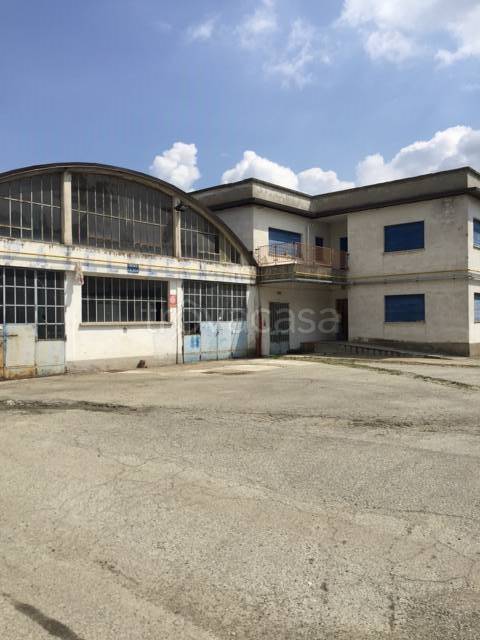 locale commerciale in vendita a Cerrina Monferrato in zona Valle