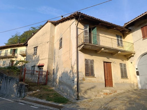 casa indipendente in vendita a Cerrina Monferrato in zona Rosingo