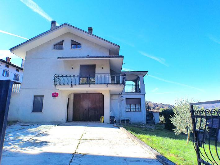 casa indipendente in vendita a Cerrina Monferrato in zona Montaldo