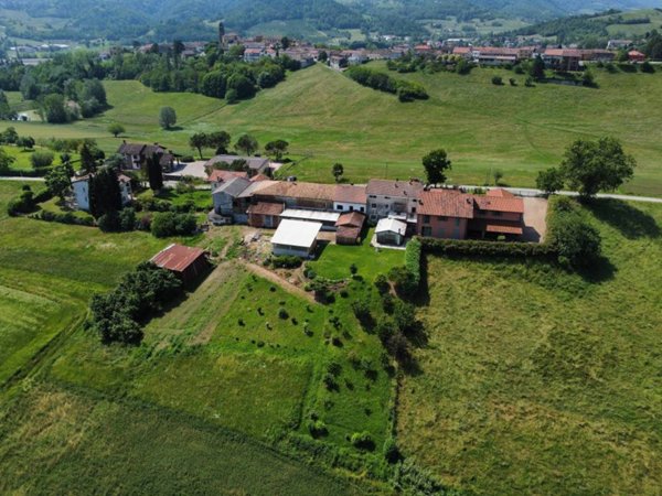 casa indipendente in vendita a Cerrina Monferrato in zona Rosingo