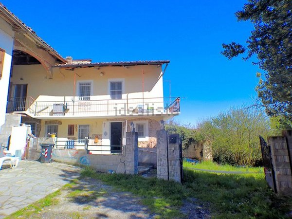 quadrivano in vendita a Cerrina Monferrato