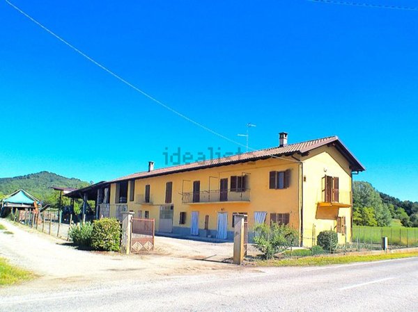 casale in vendita a Cerrina Monferrato
