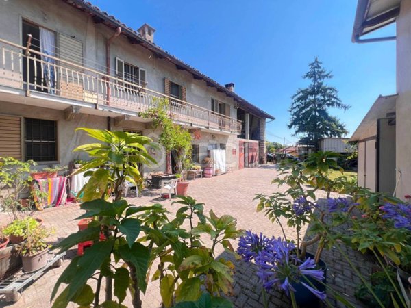 casa indipendente in vendita a Cerrina Monferrato in zona Valle
