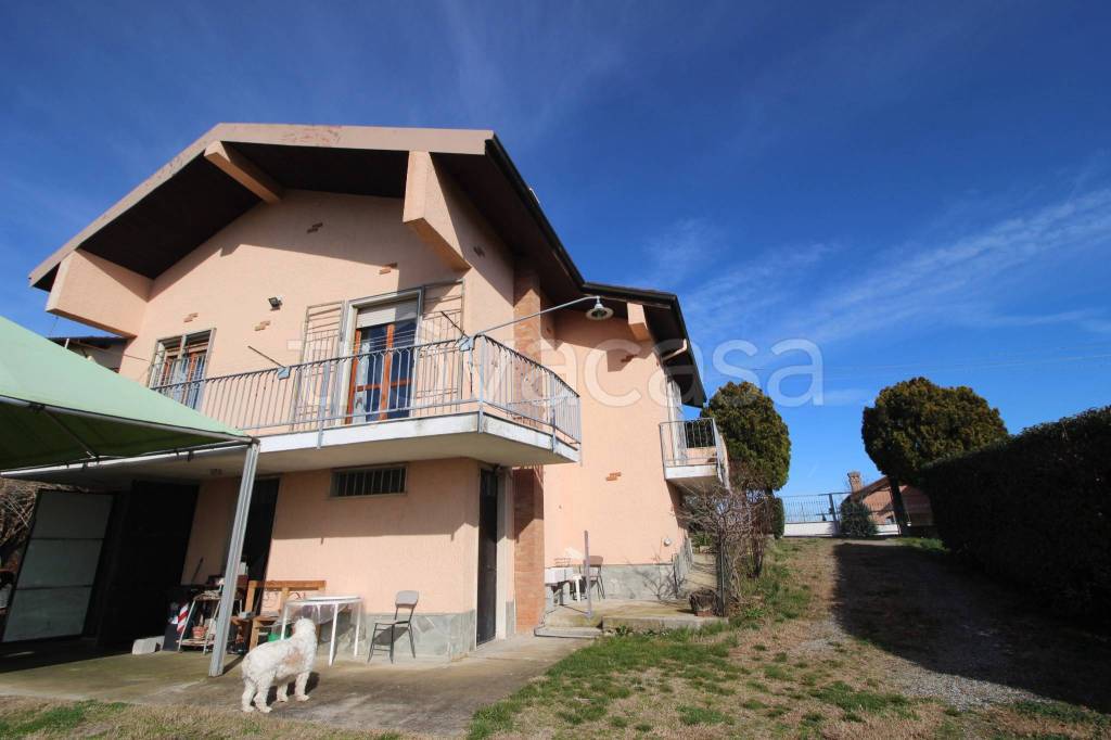 casa indipendente in vendita a Coniolo