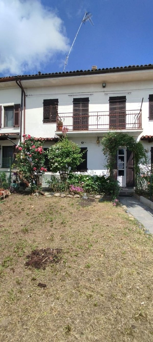 casa indipendente in vendita a Coniolo