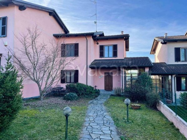 casa indipendente in vendita a Coniolo