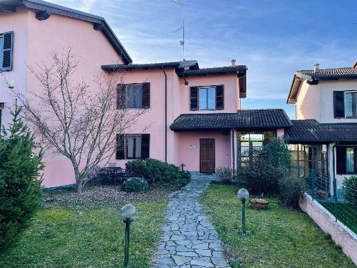 casa indipendente in vendita a Coniolo