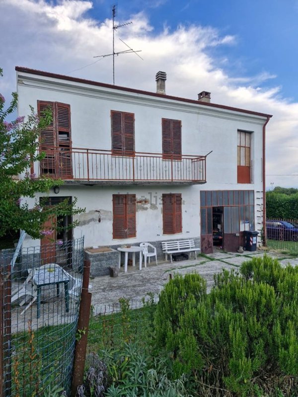 casa indipendente in vendita a Coniolo