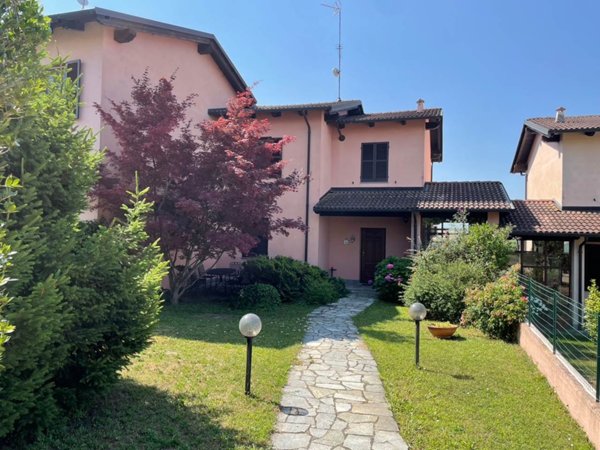 casa indipendente in vendita a Coniolo