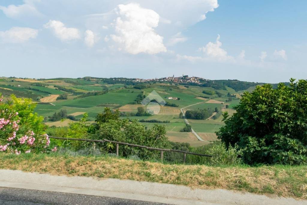 casa indipendente in vendita a Conzano