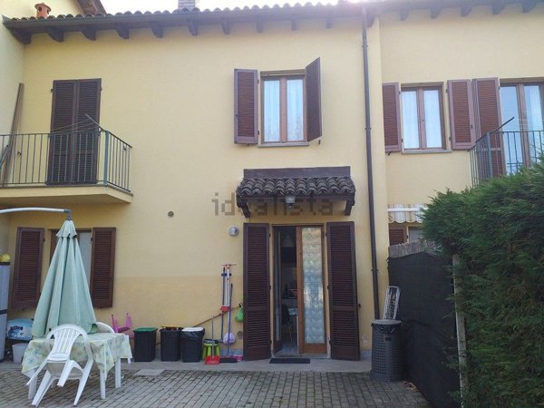 casa indipendente in vendita a Conzano