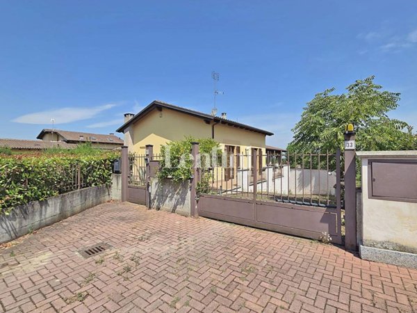 casa indipendente in vendita a Conzano in zona San Maurizio