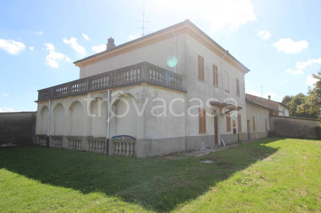 casa indipendente in vendita a Conzano in zona San Maurizio