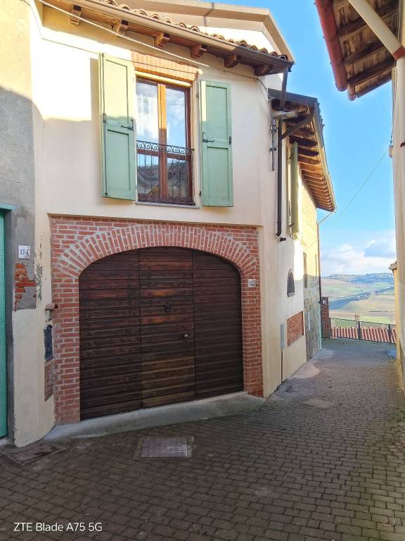 casa indipendente in vendita a Conzano