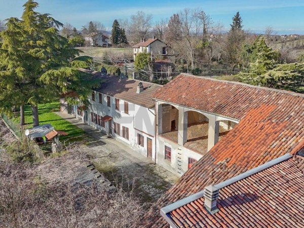 casa indipendente in vendita a Conzano in zona San Maurizio