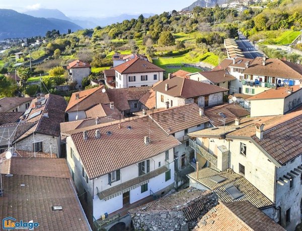 appartamento in vendita ad Abbadia Lariana in zona Linzanico