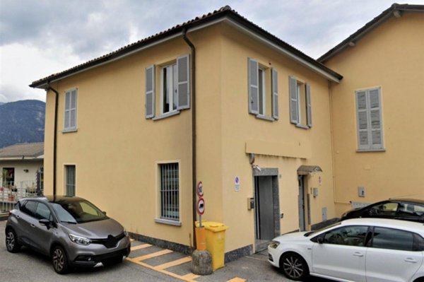 ufficio in vendita ad Abbadia Lariana