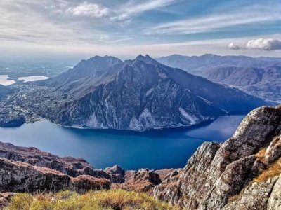 negozio in vendita ad Abbadia Lariana