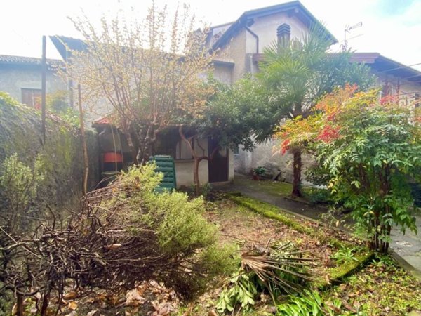 casa indipendente in vendita ad Abbadia Lariana