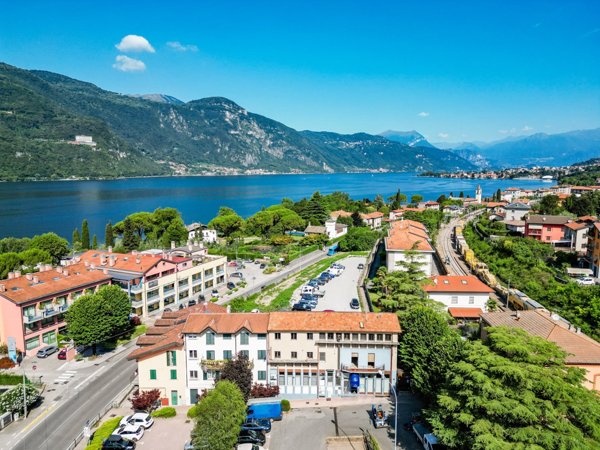 casa indipendente in vendita ad Abbadia Lariana