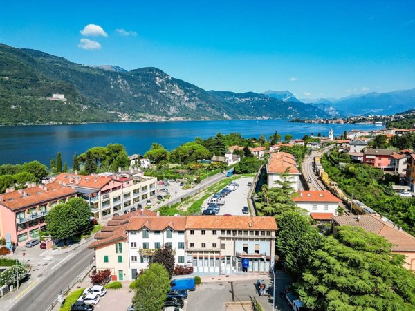 casa indipendente in vendita ad Abbadia Lariana