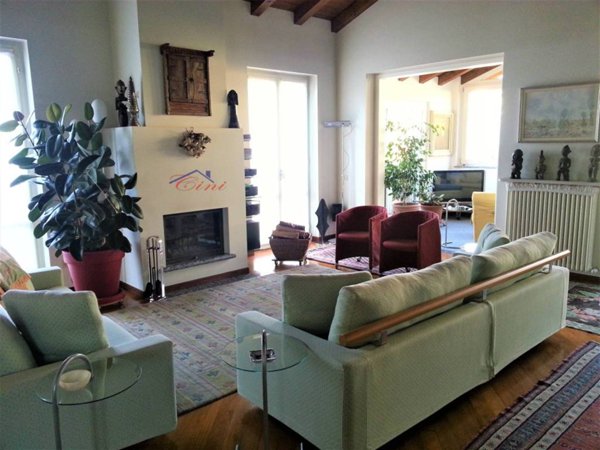 appartamento in vendita ad Abbadia Lariana