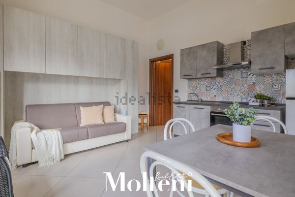 appartamento in vendita ad Abbadia Lariana