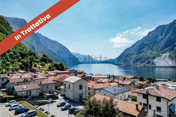 casa indipendente in vendita ad Abbadia Lariana