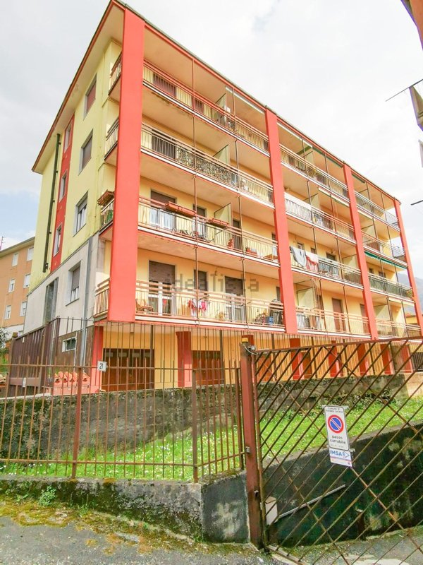 appartamento in vendita ad Abbadia Lariana