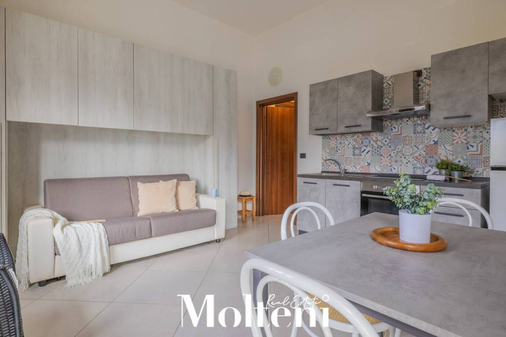 appartamento in vendita ad Abbadia Lariana