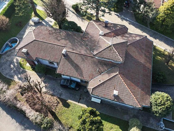 casa indipendente in vendita ad Airuno
