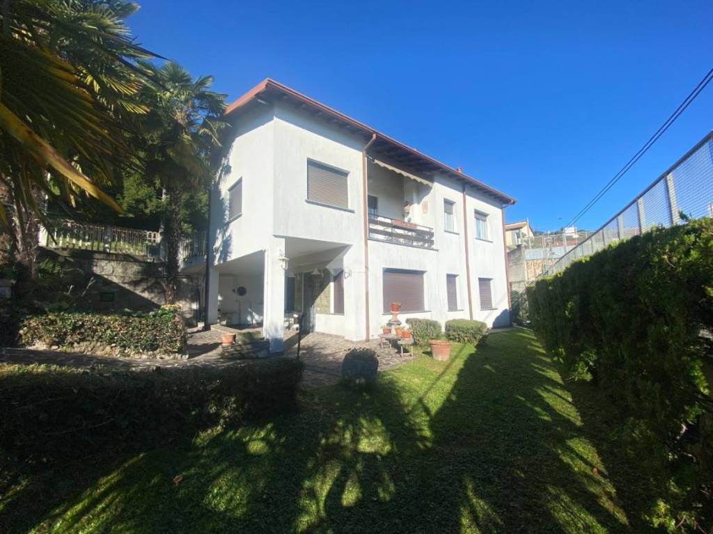 appartamento in vendita ad Airuno